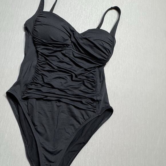 La Blanca Island Goddess Black Swimsuit Size 8 Front Wrap Ruched - Picture 2 of 5